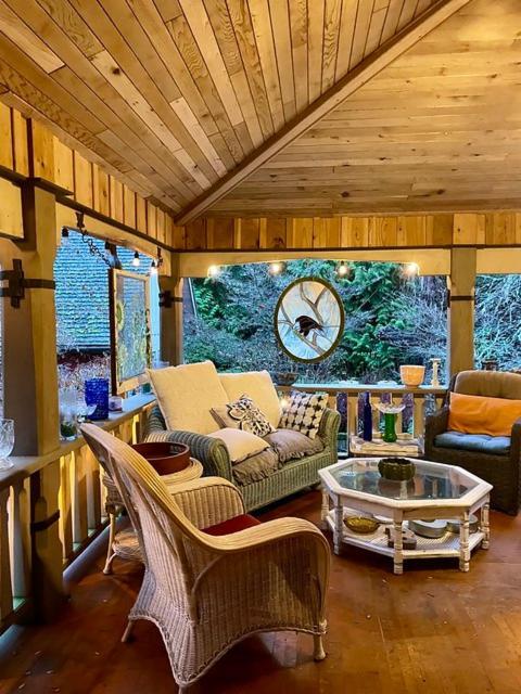 Hummingbird Gardens B&B Лейдисмит Екстериор снимка